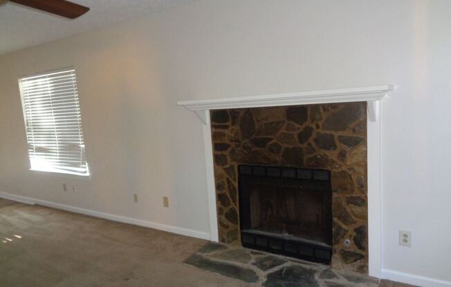 7045 Brentwood Ct. Unit A