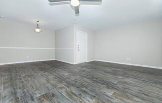 1 bed, 1 bath, 848 sqft, $875