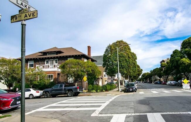 108 19 AVE