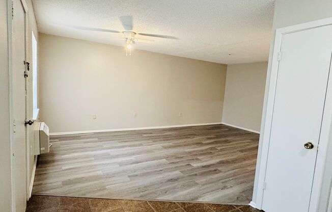 Studio, 1 bath, 494 sqft, $690, Unit 17