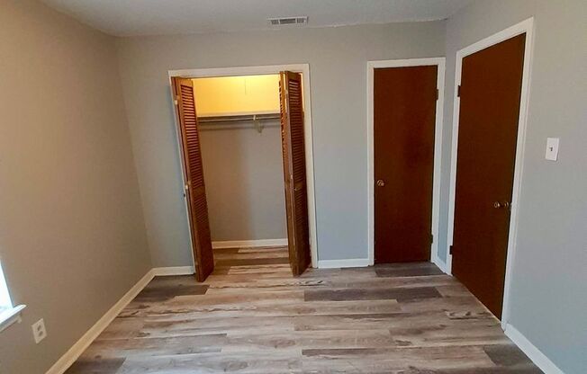 1 bed, 1 bath, 560 sqft, $649