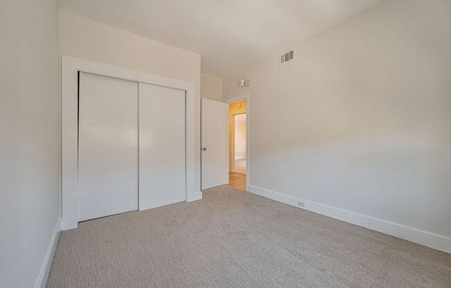 Washington Street 2277