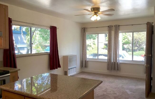 1 bed, 1 bath, $2,200