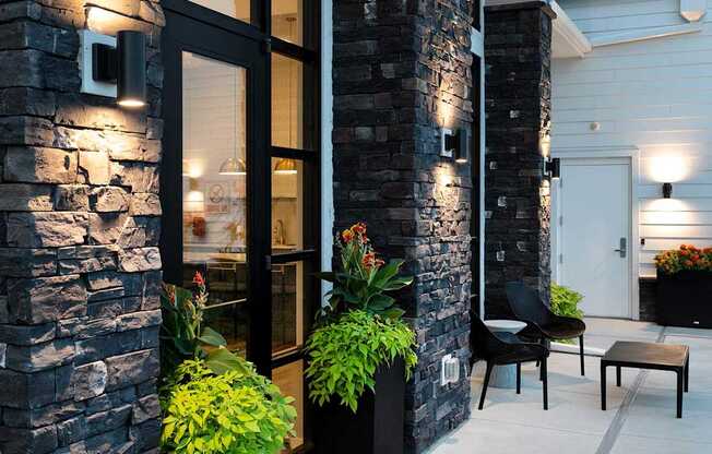 Pool at The Parker in Papillion, NE