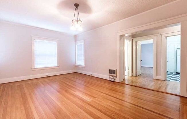 1 bed, 1 bath, 784 sqft, $1,700, Unit 06
