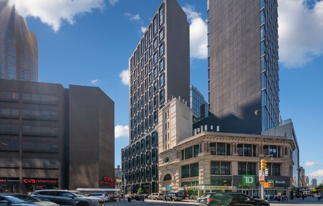 Studio, 1 bath, 467 sqft, $3,450, Unit 7M