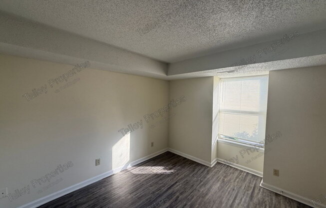 2 beds, 2 baths, 900 sqft, $1,249, Unit H