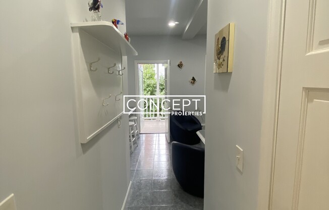 60 LONDON ST