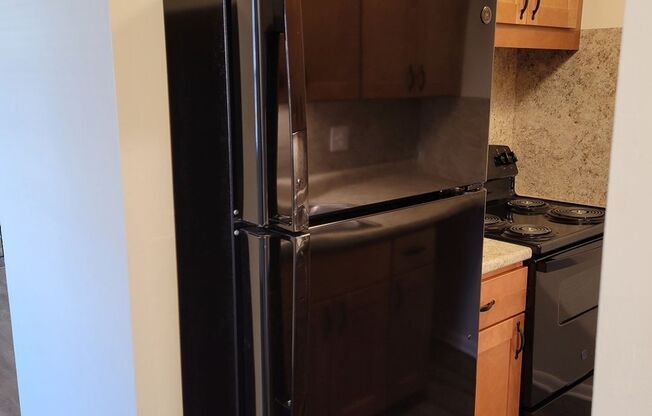 1 bed, 1 bath, 682 sqft, $1,280, Unit GL27003