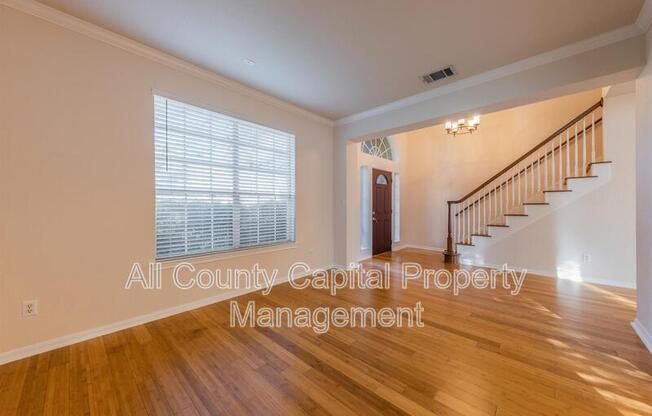 3429 MULBERRY