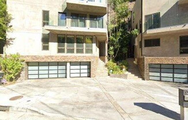 An Entertainer's Dream Home