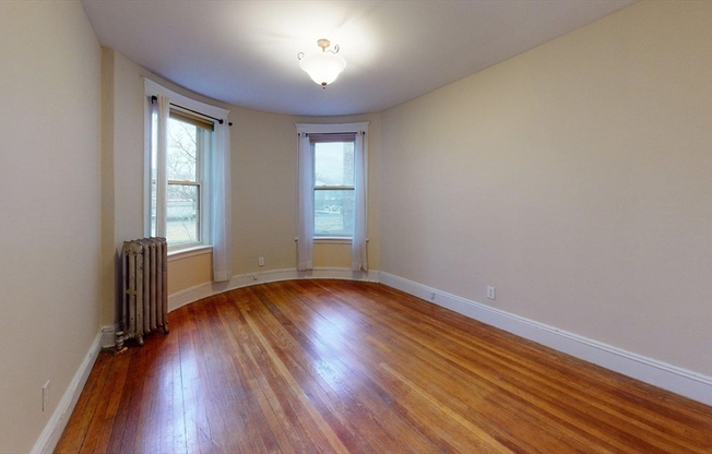 17 Green St Apt B2