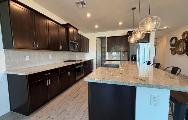 5632 W Walatowa St - partially furnished