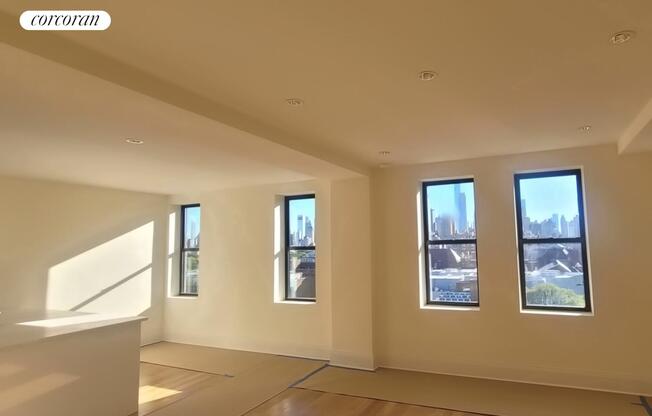 3 beds, 3 baths, $14,000, Unit PHD