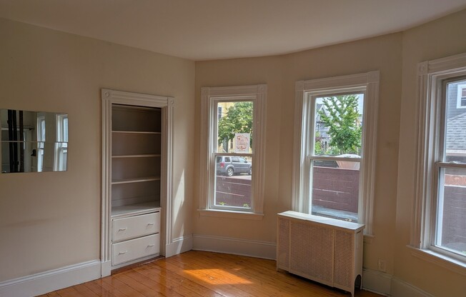 14 GLENWOOD AVE