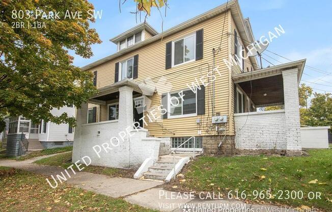 803 PARK AVE SW