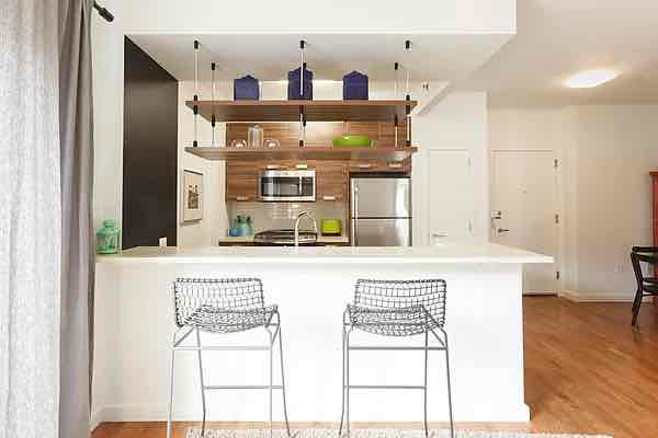48 CATON PL