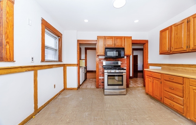17 PURITAN RD