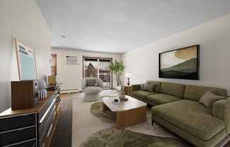 Kings Manor Apartments