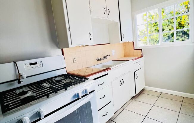 14327 Flallon Avenue - Norwalk