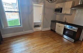 2 beds, 1 bath, 1,020 sqft, $1,745, Unit 905-26