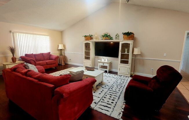 The Woodlands of Palm Coast- FURNISHED- 4 Bedroom 2 Bath- Long Term