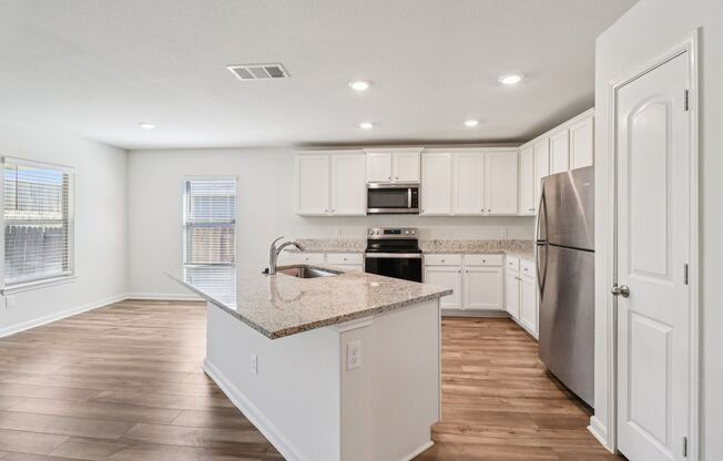 3 beds, 2 baths, 1,572 sqft, $1,945, Unit 612 Trinity Trl