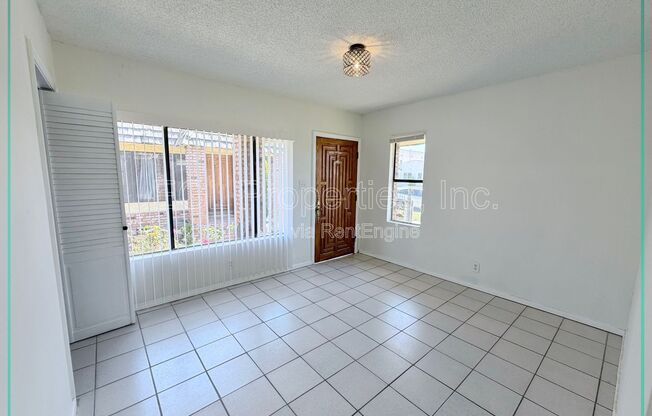 2822 12 AVE