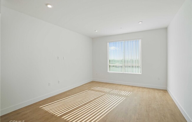 2 beds, 2 baths, 1,267 sqft, $2,665, Unit 410