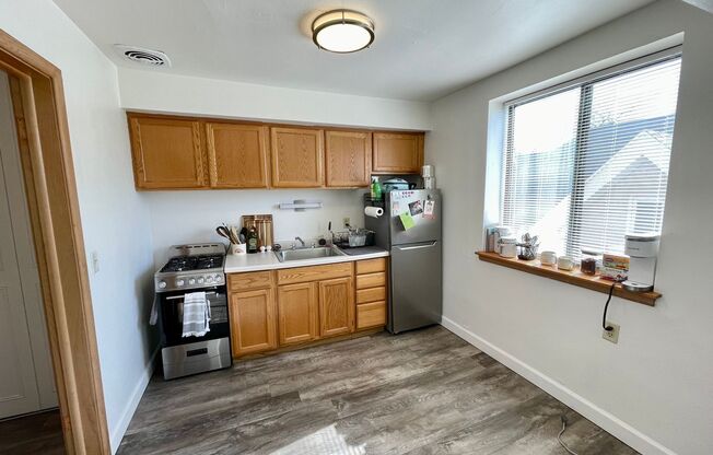 1 bed, 1 bath, $1,095, Unit 309