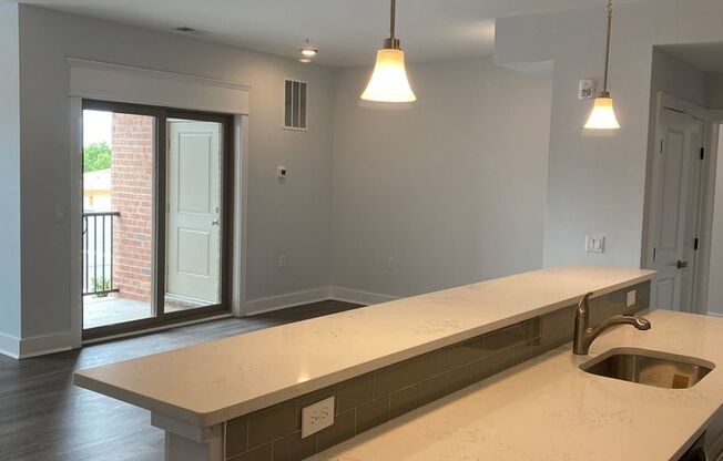 1 bed, 1.5 baths, 1,566 sqft, $2,650, Unit 0912