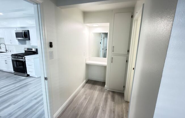 1 bed, 1 bath, 525 sqft, $1,925, Unit 9155-4