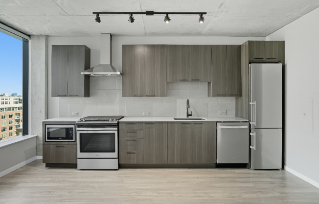 948 W WASHINGTON BLVD