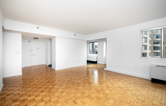 3 beds, 2 baths, 1,295 sqft, $8,250, Unit 19A