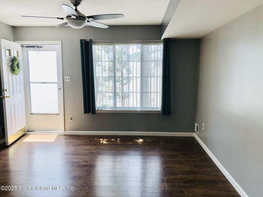 31 RED CEDAR LN