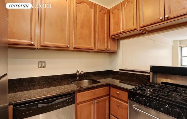 333 East 46th Street 2G