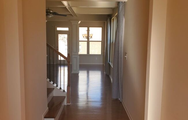 Gorgeous End Unit Townhome!