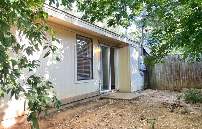Easy Living 2 Bedroom 2 Bath Duplex