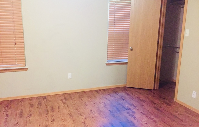 1 bed, 1 bath, 688 sqft, $625, Unit 2