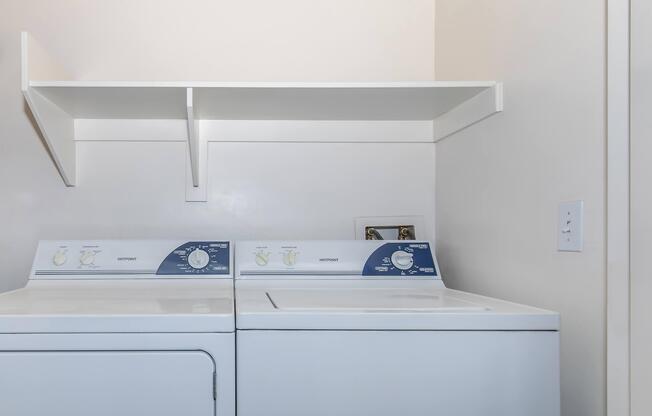 1 bed, 1 bath, 774 sqft, $1,650