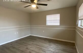 1918 WISDOM DR