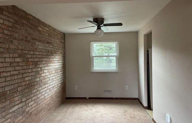 2 Bedroom Townhome in Moon