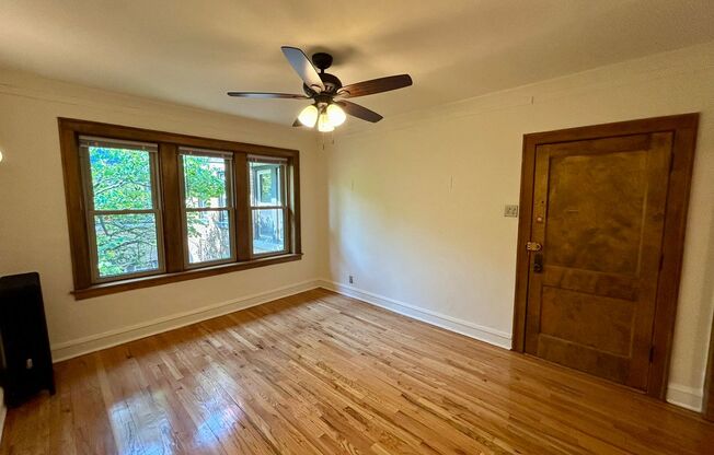 1 bed, 1 bath, 475 sqft, $1,945, Unit 233-210