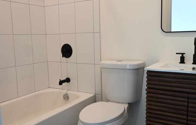 3 beds, 2 baths, 1,360 sqft, $2,150, Unit Apt. 206