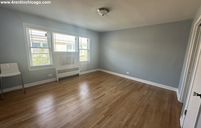 6707 N. California, Unit 2E