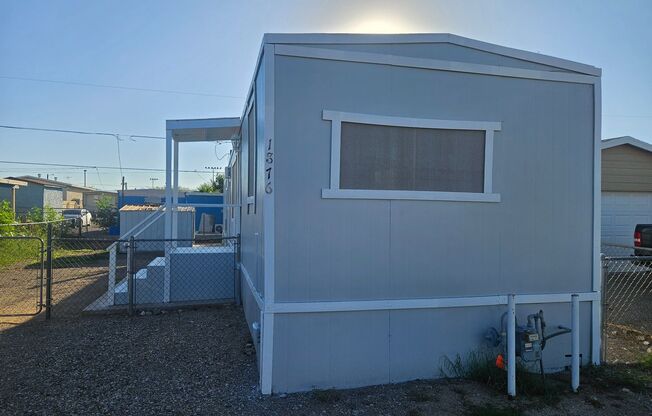 2 Bed 1 Bath Fenced Mobile