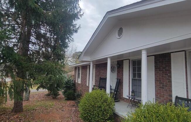 637 GORDON COMBS RD NW
