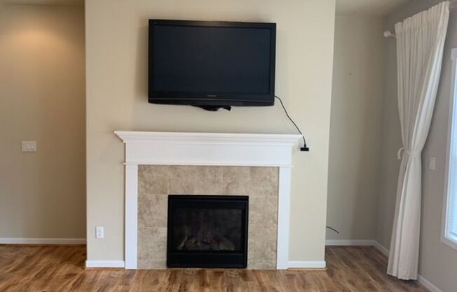 Coming August! Air-Conditioned Villebois Townhome | Pool, Parks, Fitness & More