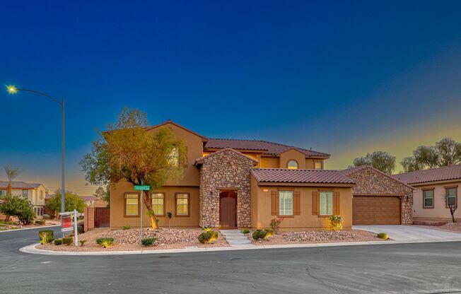 5 Bedroom Corner Lot Home in Gated Community!
