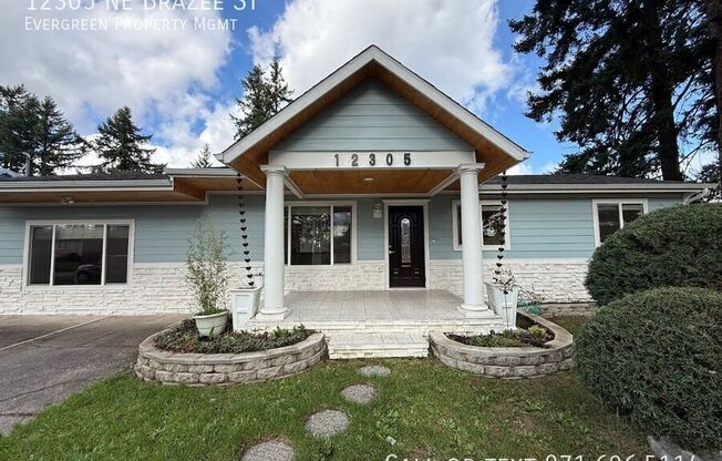 12305 NE BRAZEE ST